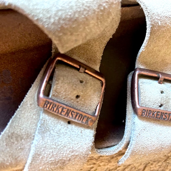 Cute ✨Birkenstocks✨ - Picture 4 of 4